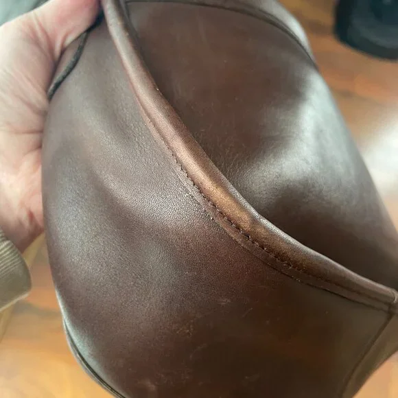 Vintage Coach City Bag in Brown 9790 - Picture 13 of 14